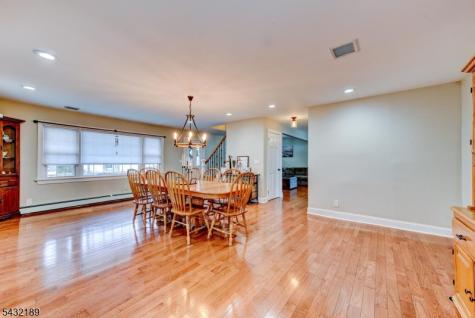 50 Winifred Drive Totowa NJ 07512