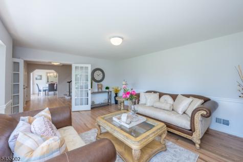 103 Briar Way Branchburg NJ 08853