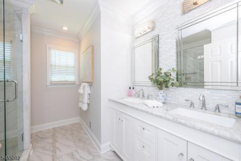 103 Briar Way Branchburg NJ 08853