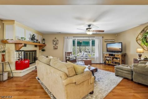 500 Maxim Drive Hopatcong NJ 07821