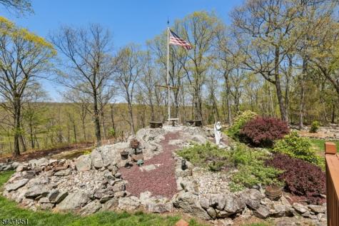 500 Maxim Drive Hopatcong NJ 07821