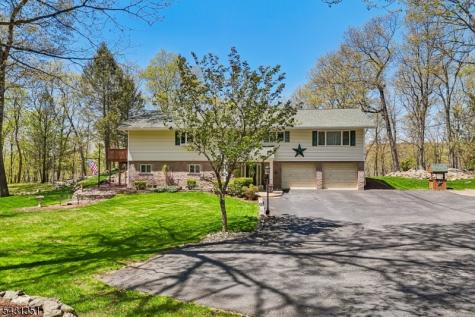 500 Maxim Drive Hopatcong NJ 07821