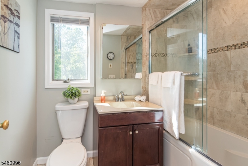 3 Woodlawn Terrace Cedar Grove NJ 07009