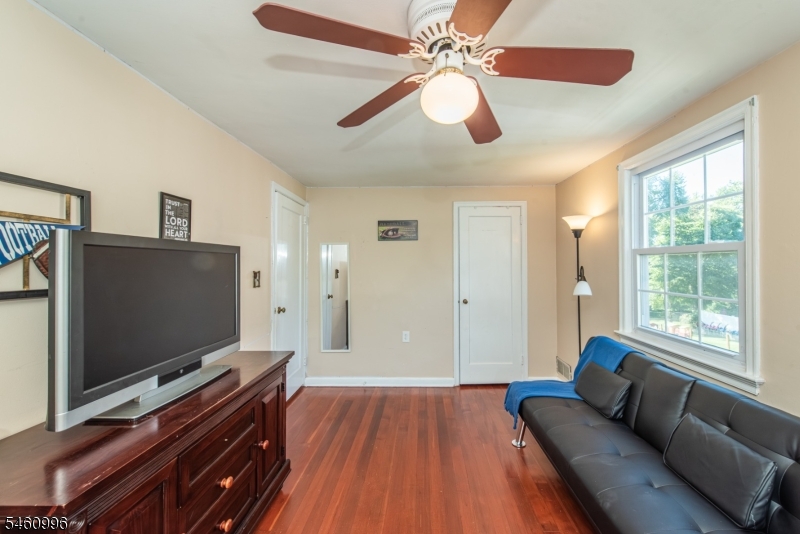 3 Woodlawn Terrace Cedar Grove NJ 07009