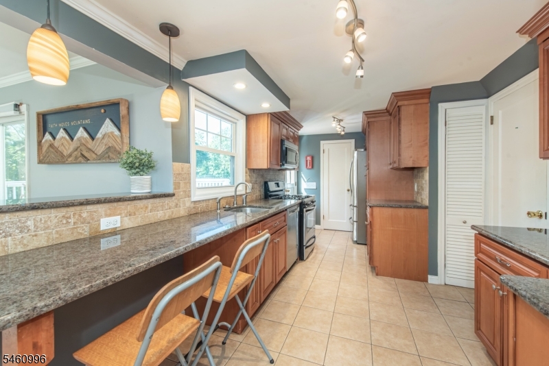 3 Woodlawn Terrace Cedar Grove NJ 07009