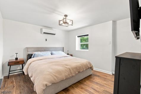 20 S Hillside Drive Mount Olive NJ 07828