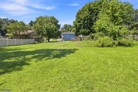 20 S Hillside Drive Mount Olive NJ 07828