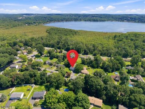 20 S Hillside Drive Mount Olive NJ 07828