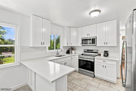 20 S Hillside Drive Mount Olive NJ 07828