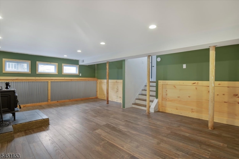 259 W Warren Street Washington NJ 07882