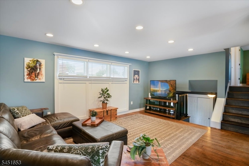 259 W Warren Street Washington NJ 07882