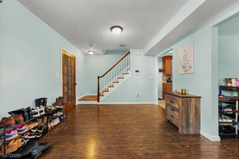 364 Isabella Avenue Irvington NJ 07111