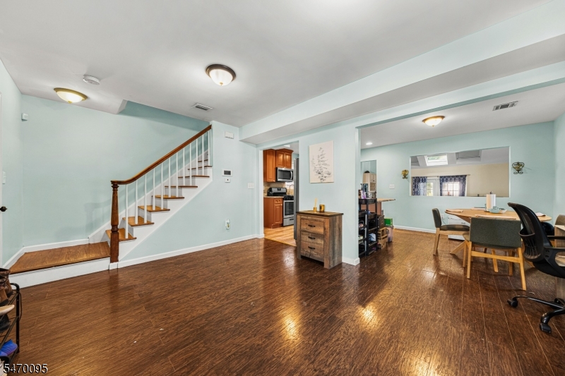 364 Isabella Avenue Irvington NJ 07111