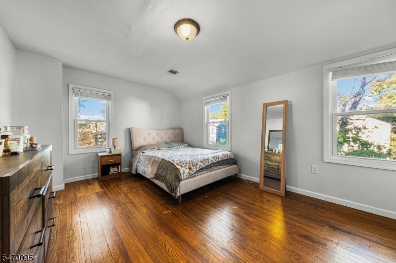 364 Isabella Avenue Irvington NJ 07111
