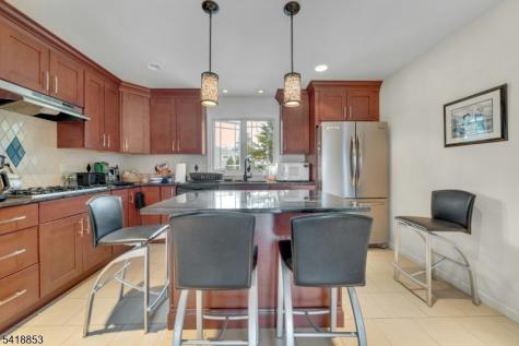 4 Jeffrey Road Wayne NJ 07470