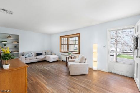 12 Crestwood Drive Madison NJ 07940