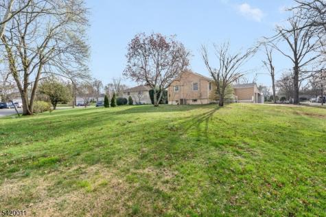 12 Crestwood Drive Madison NJ 07940