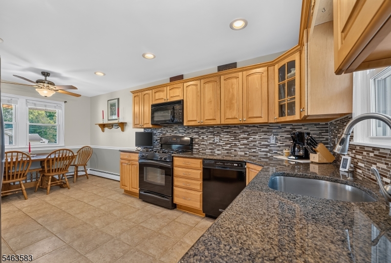 18 School Road Readington NJ 08889