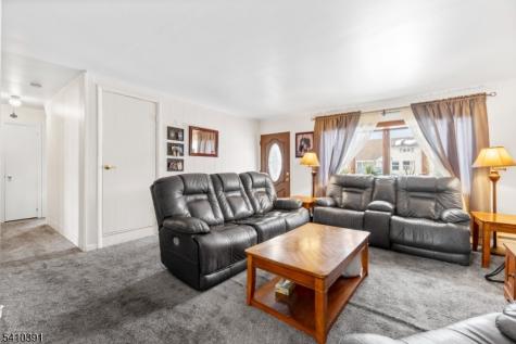 29 Park Avenue Woodbridge NJ 08830
