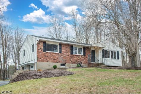 28 Riverview Road West Milford NJ 07438