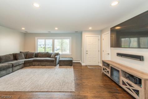 28 Riverview Road West Milford NJ 07438