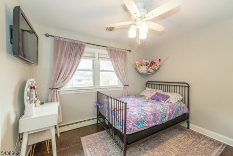 28 Riverview Road West Milford NJ 07438
