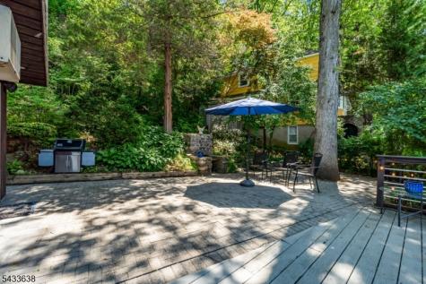 12 E Shore Road Denville NJ 07834