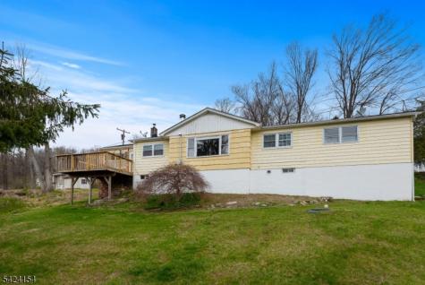 41 Swartswood Road Newton NJ 07860
