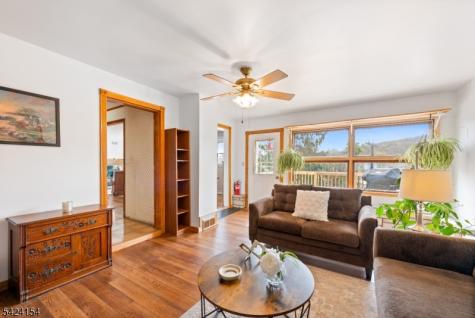 41 Swartswood Road Newton NJ 07860