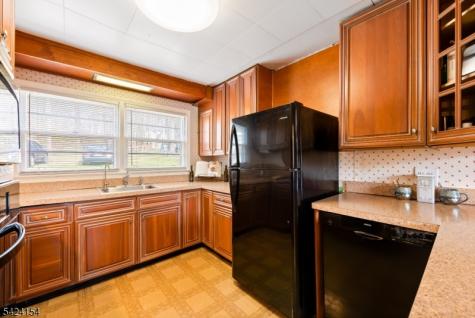 41 Swartswood Road Newton NJ 07860