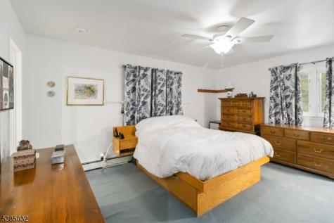 6 Seabert Lane Kinnelon NJ 07405