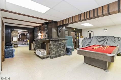 6 Seabert Lane Kinnelon NJ 07405
