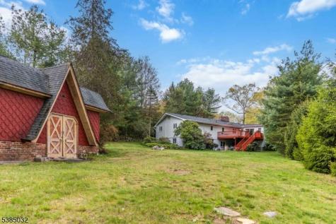 6 Seabert Lane Kinnelon NJ 07405