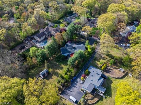 6 Seabert Lane Kinnelon NJ 07405