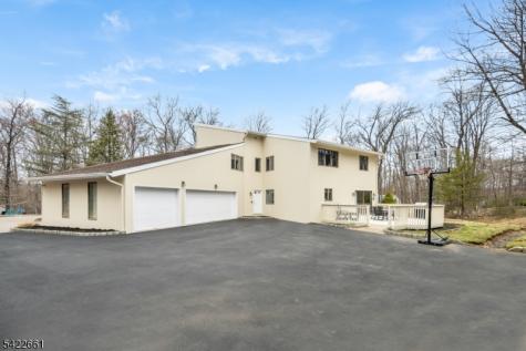 586 Stangle Road Bridgewater NJ 08836