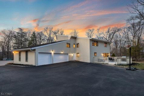 586 Stangle Road Bridgewater NJ 08836