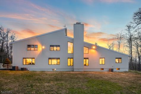 586 Stangle Road Bridgewater NJ 08836