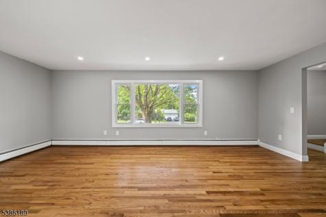 14 Kim Lane Washington NJ 07840