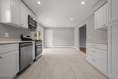 14 Kim Lane Washington NJ 07840