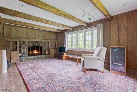 12 Dogwood Drive Chester NJ 07930