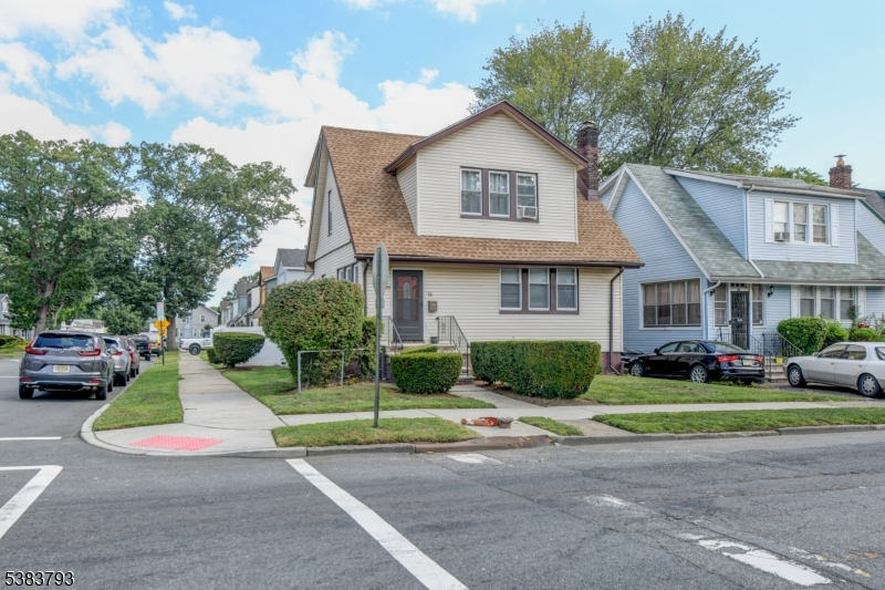 28 Tremont Avenue East Orange NJ 07018