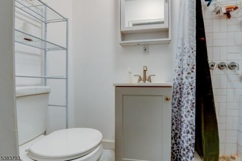 28 Tremont Avenue East Orange NJ 07018