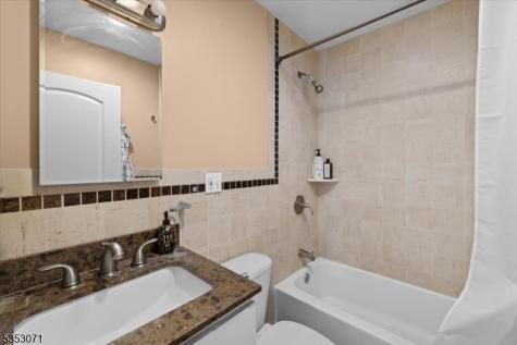 35 E Ridgewood Avenue Paramus NJ 07652