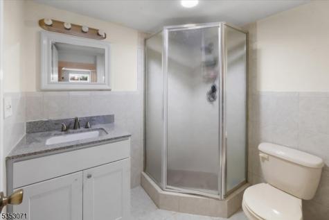 35 E Ridgewood Avenue Paramus NJ 07652
