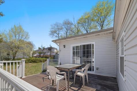35 E Ridgewood Avenue Paramus NJ 07652