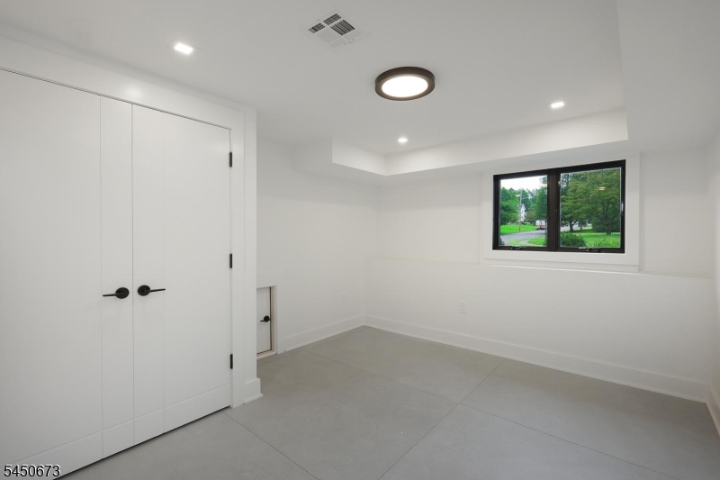 63 Billingsley Drive Livingston NJ 07039