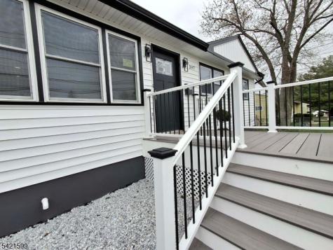 397 Lake Avenue Woodbridge NJ 07067