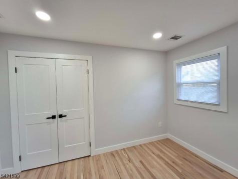 397 Lake Avenue Woodbridge NJ 07067