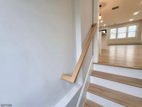 397 Lake Avenue Woodbridge NJ 07067