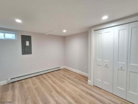 397 Lake Avenue Woodbridge NJ 07067